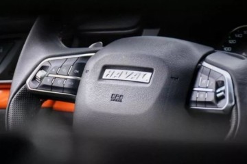 试驾哈弗H4靠什么让年轻人买单