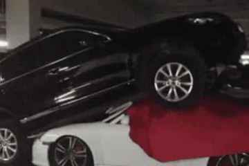 乱占车位有啥下场石块砸车塞钢丝球还有更狠的