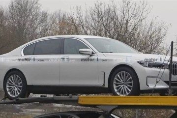 全新奔跑S级本年要来全新宝马7系却要等3年还没了V12