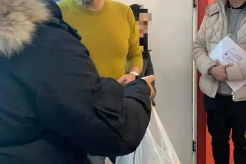 国产Model3降价进口版车主向特斯拉职工要说法