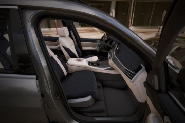 舒适性技术点满宝马发布零重力座椅