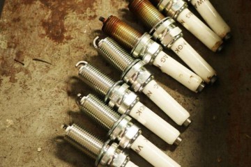 车辆呈现以下三种状况就要及时替换火花塞否则很可能出问题