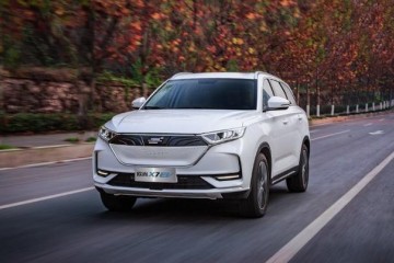 天然生成一副好根柢这款国产新能源车黑马预订