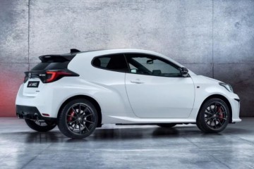 丰田小钢炮来了双门四驱三缸机5.5秒破百比领克更快