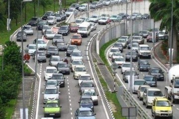 新年期间开车要紧记这4种交通标志标线否则12分不行扣