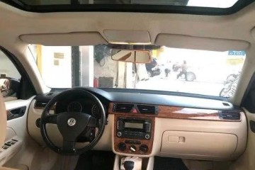 老哥们问个事冬季发动究竟要不要原地热车