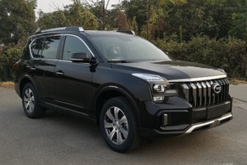 GS8的减肥版广汽传祺GS8S实车露脸