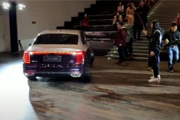 3.0T排量红旗H9到店配零重力座椅自动降噪定价成要害