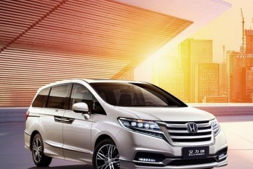 展示待客之道解读艾力绅锐&bull;混动有典礼感的魔术师