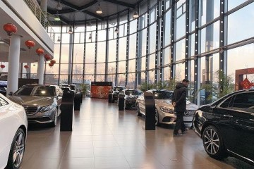 门前冷落车马稀新年月车市进入废物时刻中国汽车报