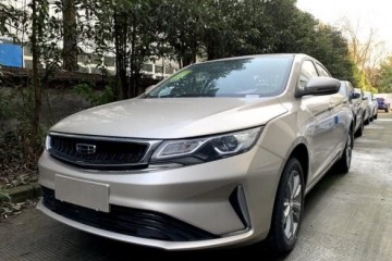 全新吉祥帝豪GL实车现身配倒车印象加自适应巡航满意国六排放