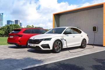 品牌旗下首款插混车型全新明锐RSiV官图