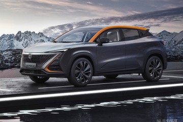 6月上市/全新紧凑级SUV长安UNI-T首发