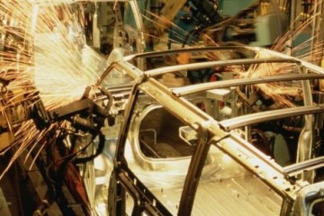 欧美疫情冲击汽车业已有24家企业超70座工厂封闭