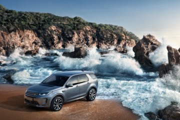 年轻人的第一款路虎当发现运动版也开端讲性价比