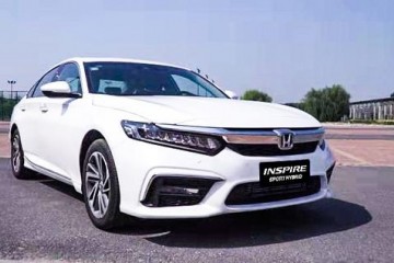 百公里油耗4升的本田混动5米级车身不到8秒破百还带无人驾驶