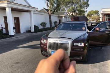 花1万元租到RR古斯特小哥在杭务工直呼清明回家省亲很有牌面