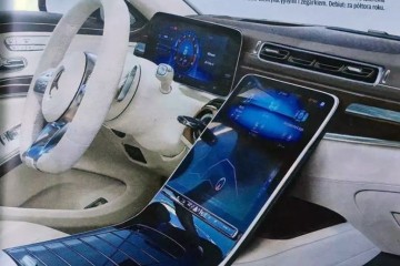 这一次玩屏新一代奔跑S级内饰细节曝光连车门上都带屏幕