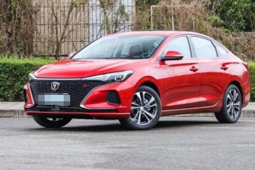 长闲适动PLUS上市奔跑内饰加蓝鲸动力6.69万懊悔买朗逸