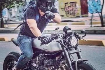 五万元买个能带妹子的踏板