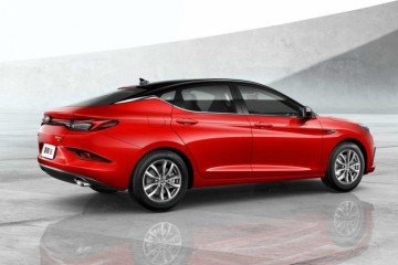 泊车为什么车头要朝外