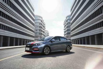 同为自主轿车艾瑞泽GX和逸动PLUS该怎样选看完你就理解了