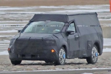 或2021年推出福特全新皮卡谍照曝光